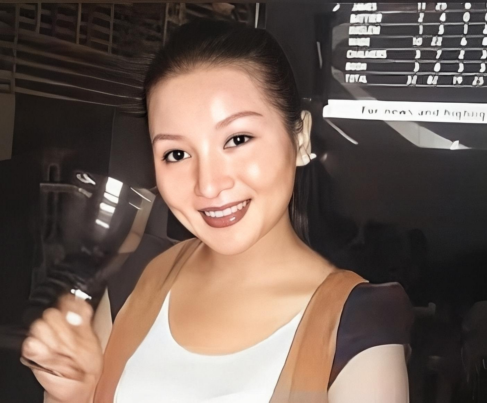 著名演员王奎荣68岁娶了37岁的妻子,精力充沛.