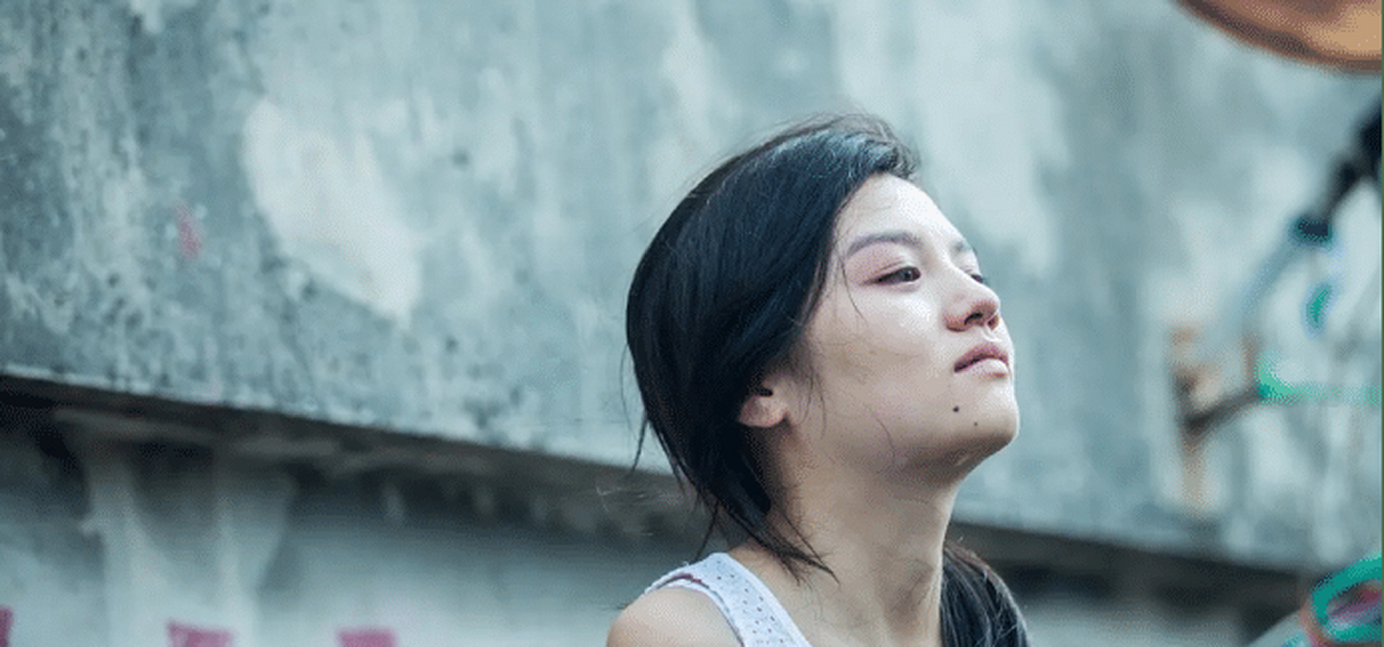 《踏血寻梅》春夏因此片一举获得影后,讲述穷富带来的人生差异