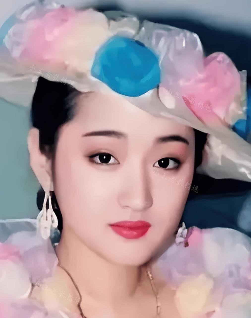 图6最性感!当年的她人美歌甜,是红遍整个中国的女歌星,你认识她吗?