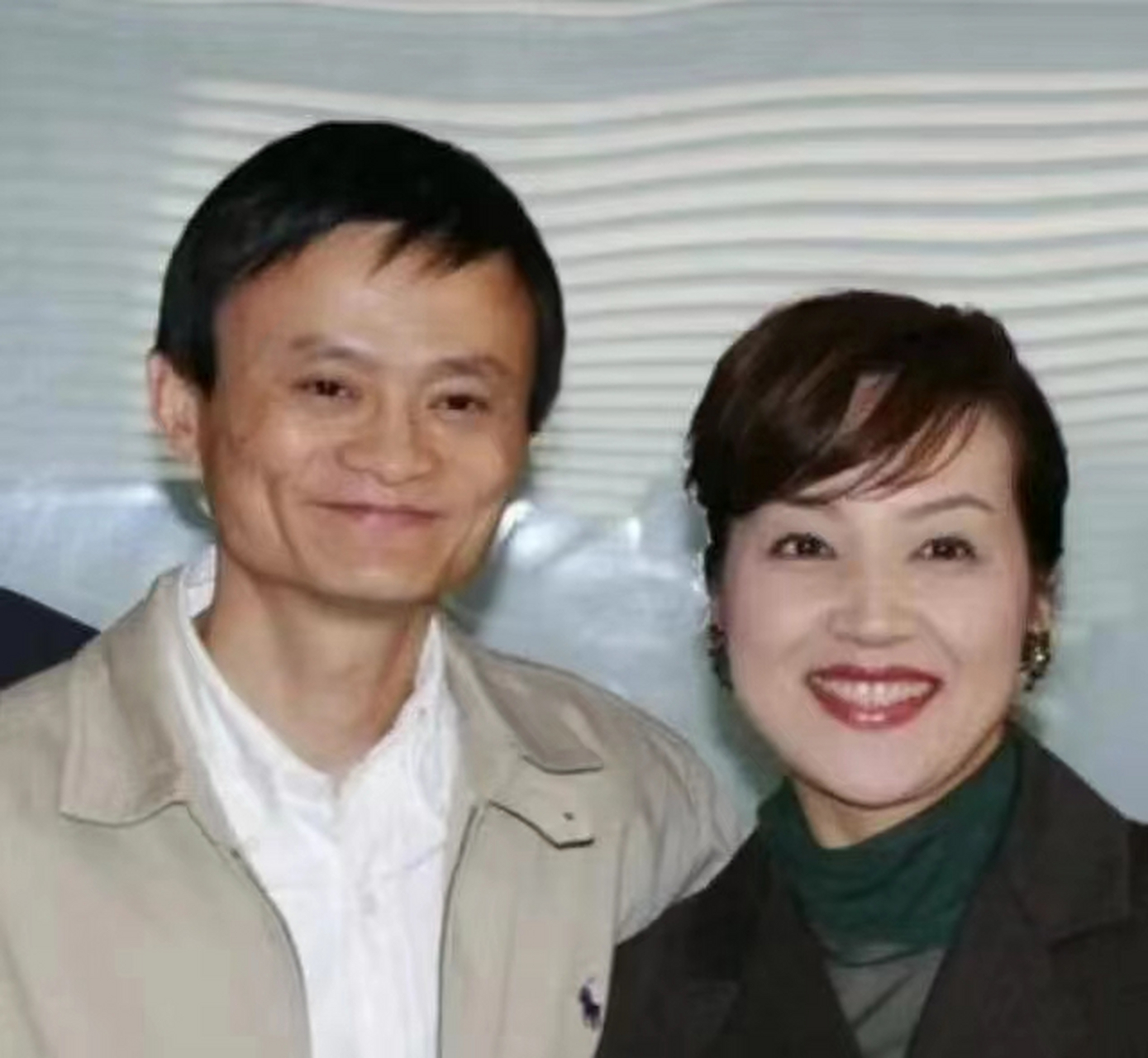 马云和妻子张瑛,一个成功男人的背后总是有一个伟大的女人