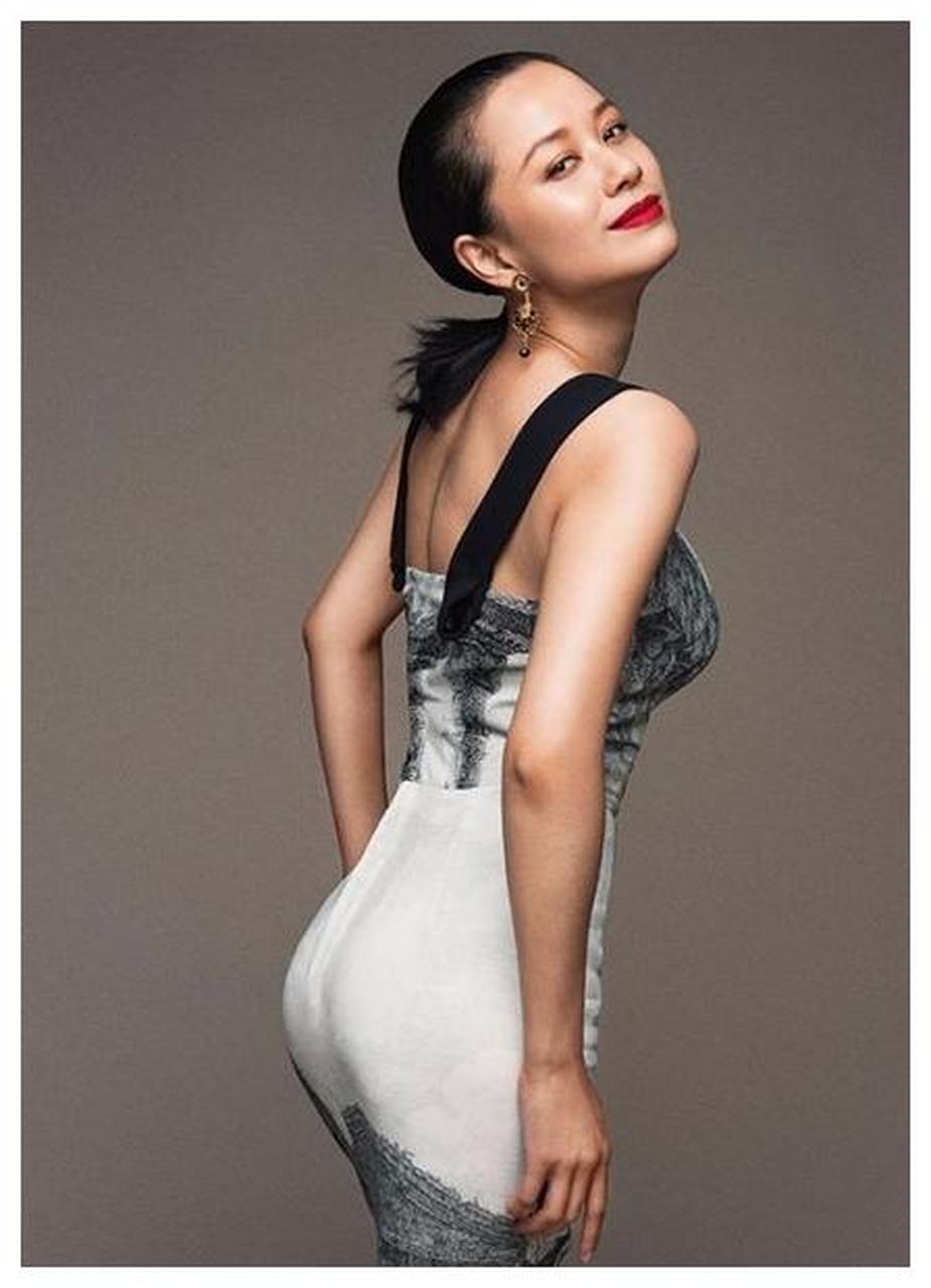 武林外传中的祝无双扮演者倪虹洁,性感艳丽时尚