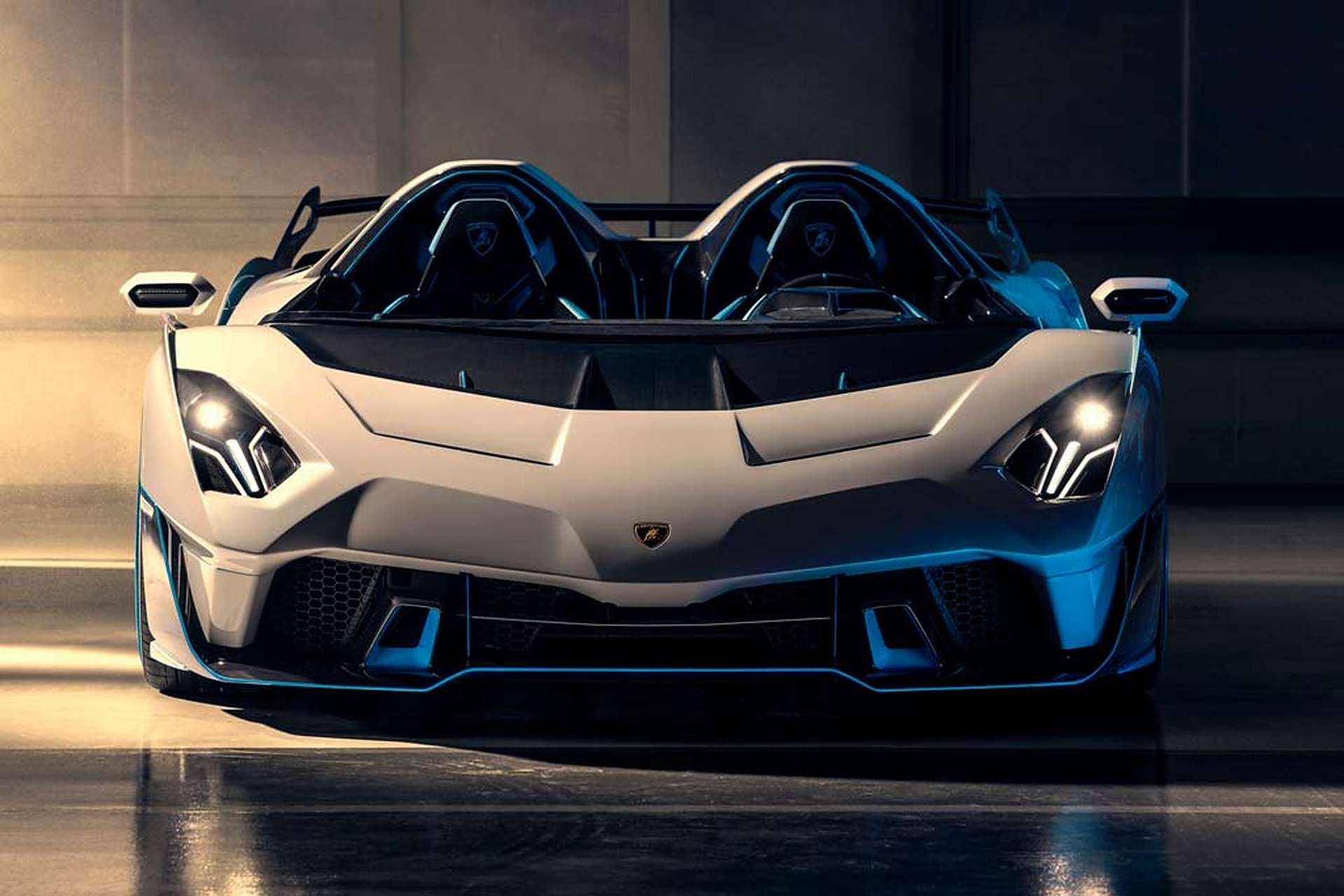 兰博基尼sc20定制款超跑亮相,神秘客户未知!