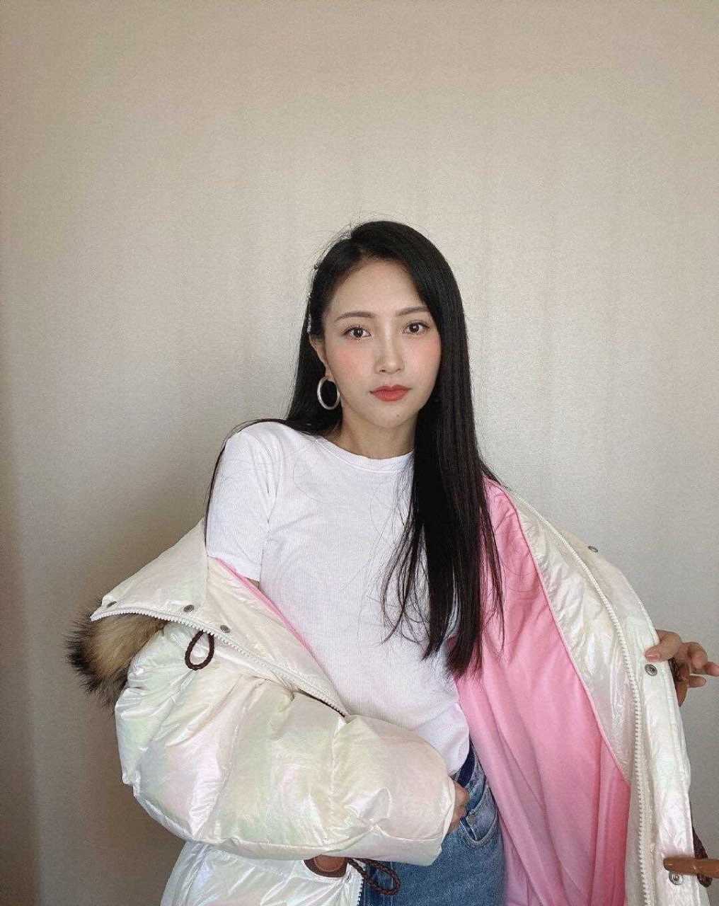 饺子妈妈包文婧,也太会穿搭了吧.
