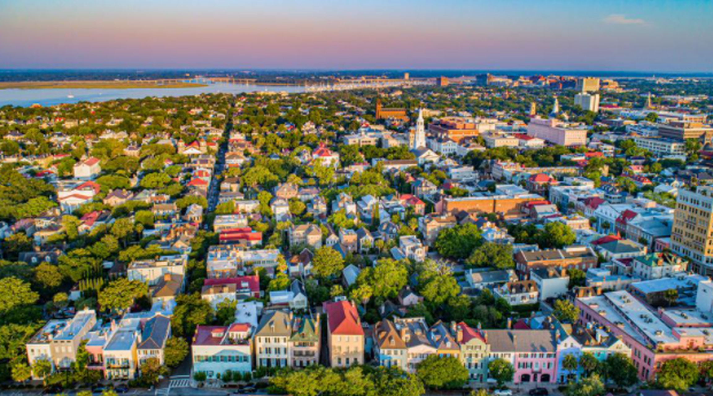 南卡罗来纳州查尔斯顿  查尔斯顿市是美国南卡罗来纳州最古老的城市