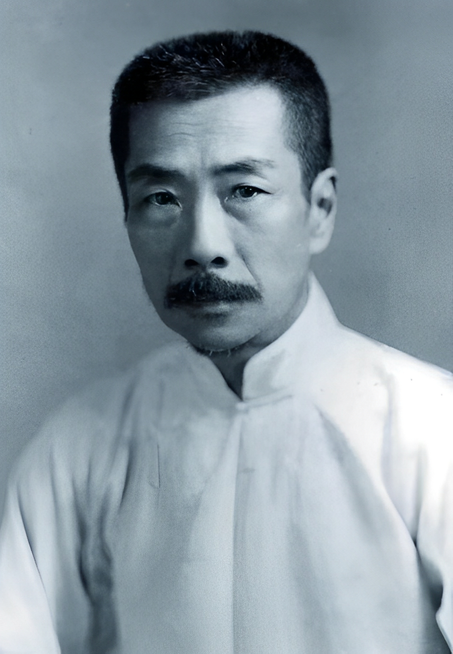 鲁迅与胡适是新文化运动时期的知名人物,他们早年曾相互激赏,相互欣赏