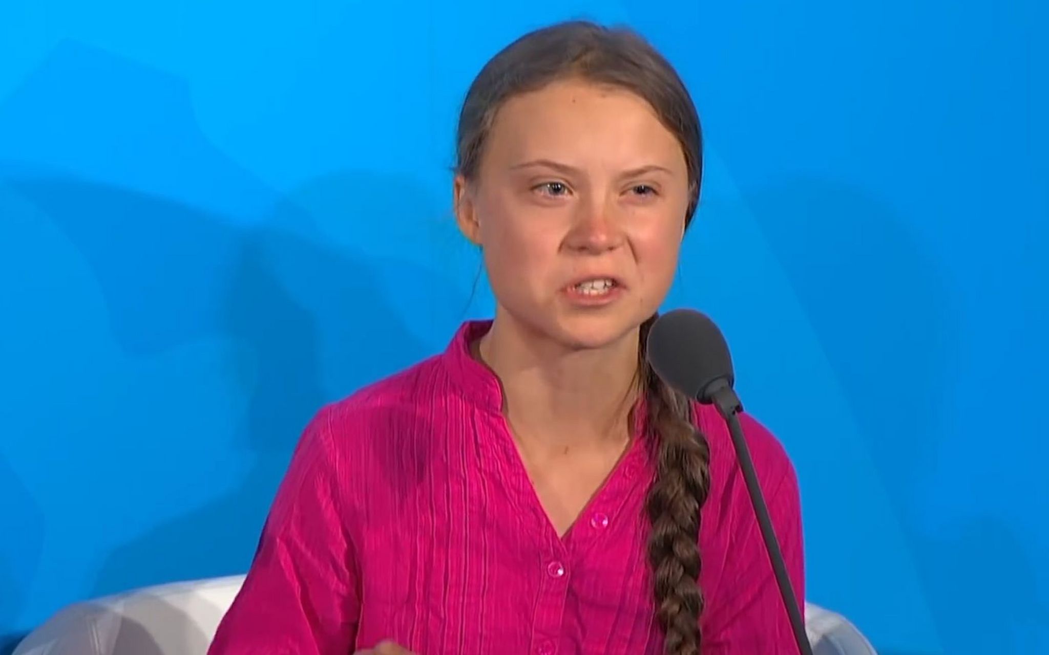 赫尔辛基大学称,授予通贝里博士学位,是因为她追求的环保行动,与该校