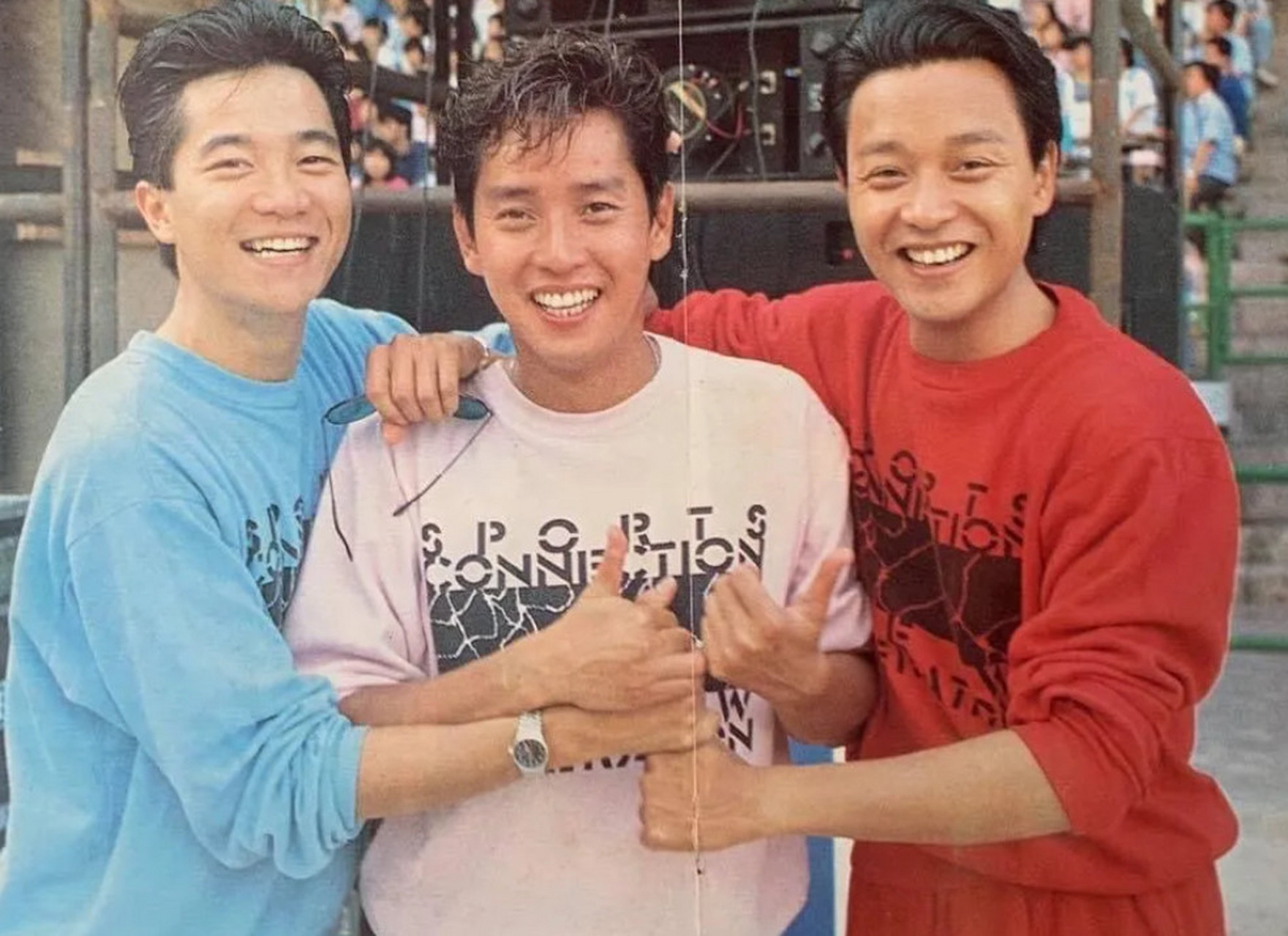 左边陈百强,右边张国荣,居中谭咏麟