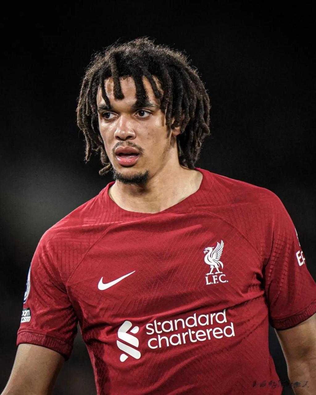 亚历山大-阿诺德在他担任新的中场角色后,在过去3场英超比赛中的助攻