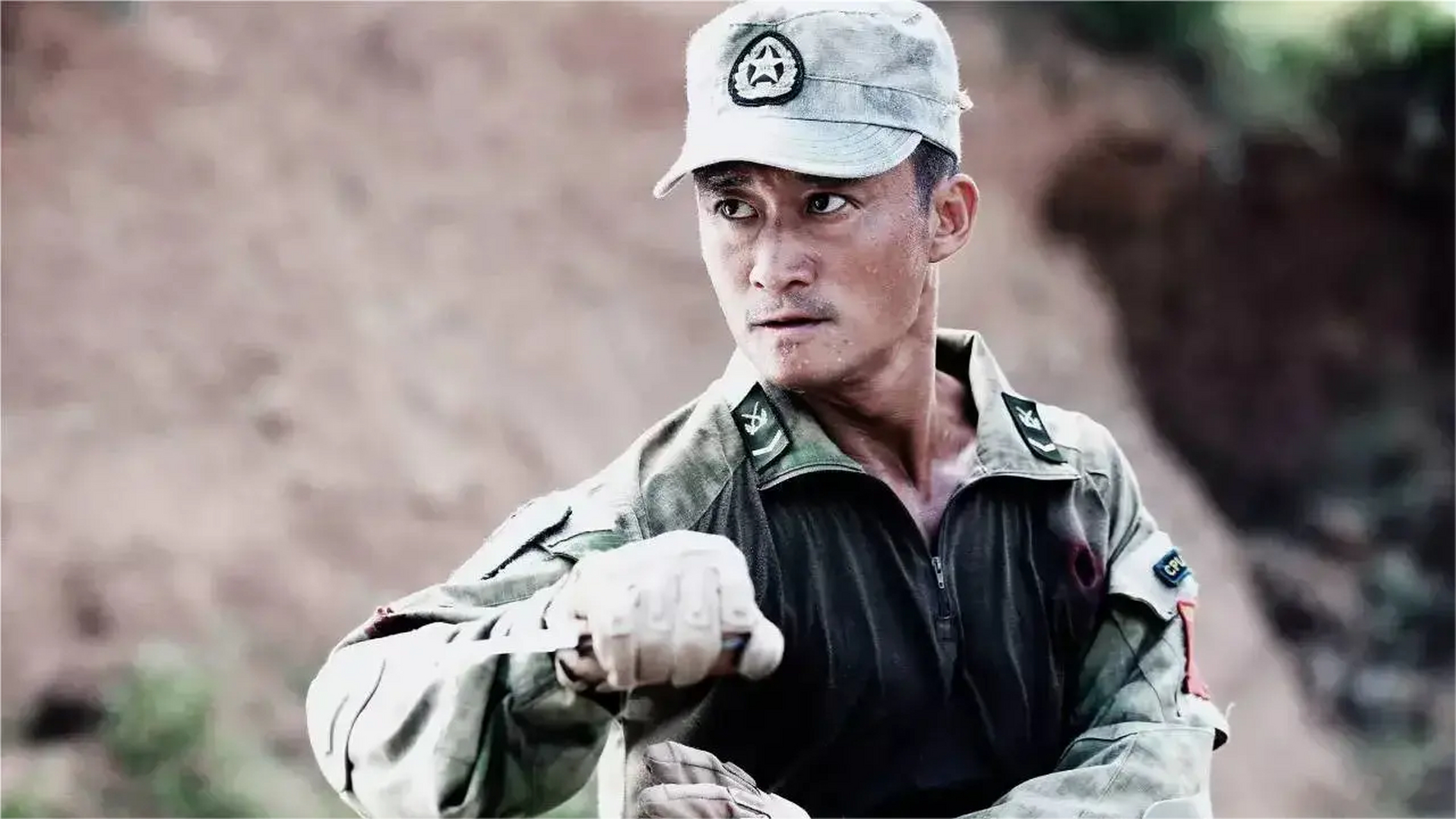 最近,吴京主演的电影《战狼》因为其中的缅甸片段引发了评论区的激烈