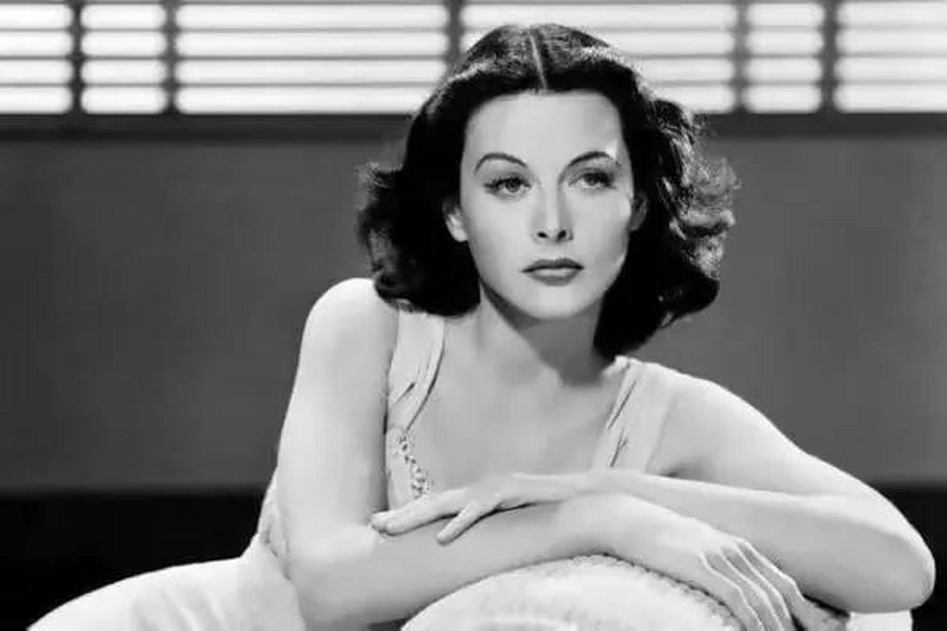 wifi之母 海蒂拉玛 海蒂拉玛的一生可以说是跌宕起伏,用她的话说就是"