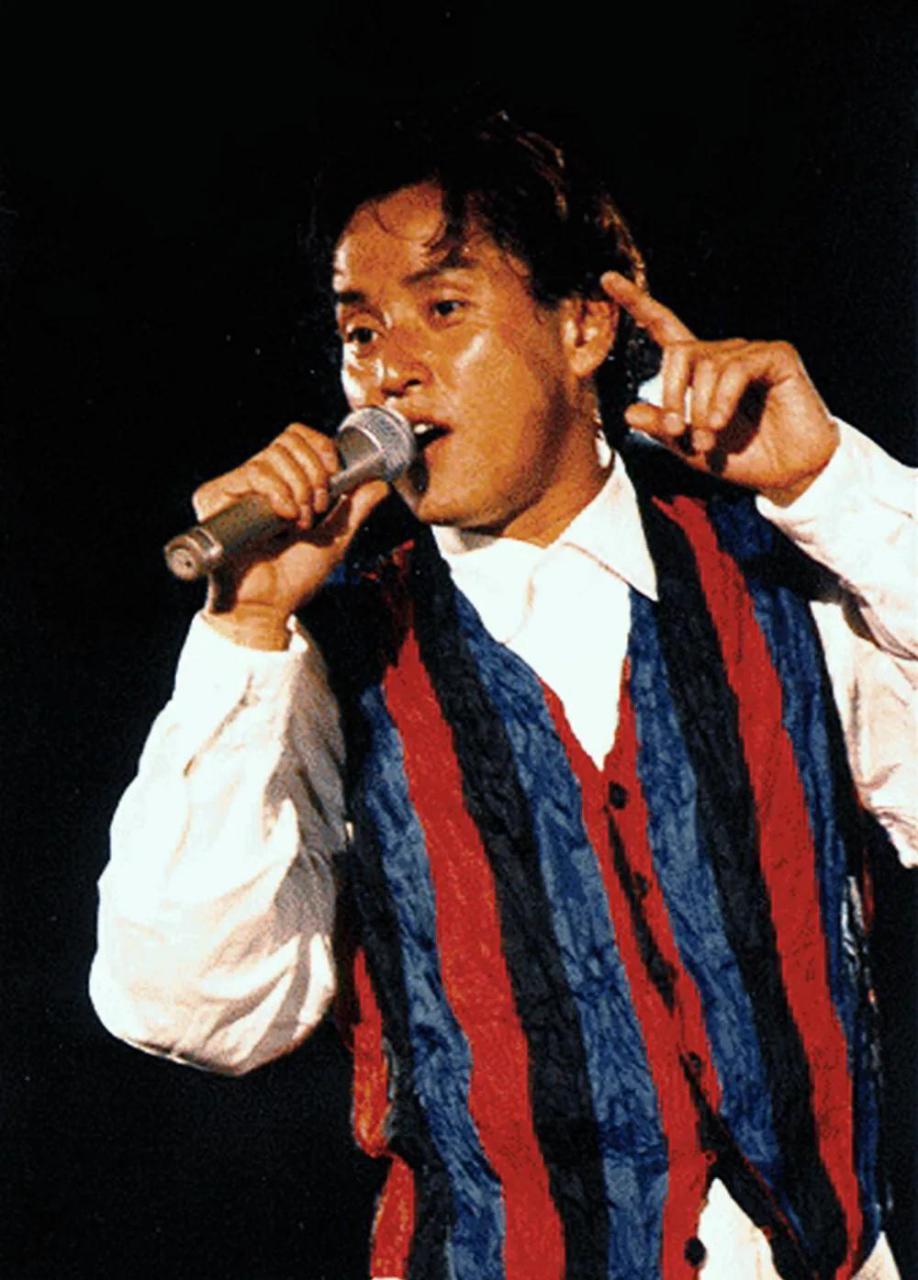 谭咏麟演唱会1994图片