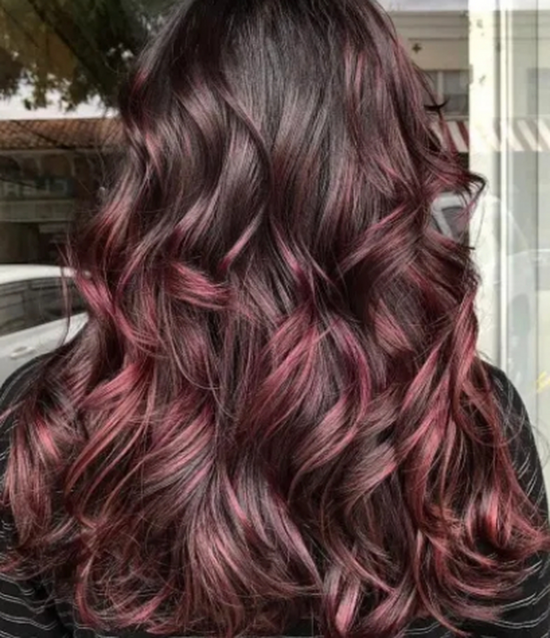 w美发学校哪家强,沙宣美发学校,师资力量雄厚,规模宏大,环境优美,理发