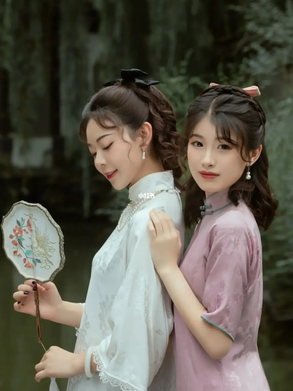 1979年,闺蜜拉着民国才女张茂渊的手,郑重嘱托道:"我老公这个人很好