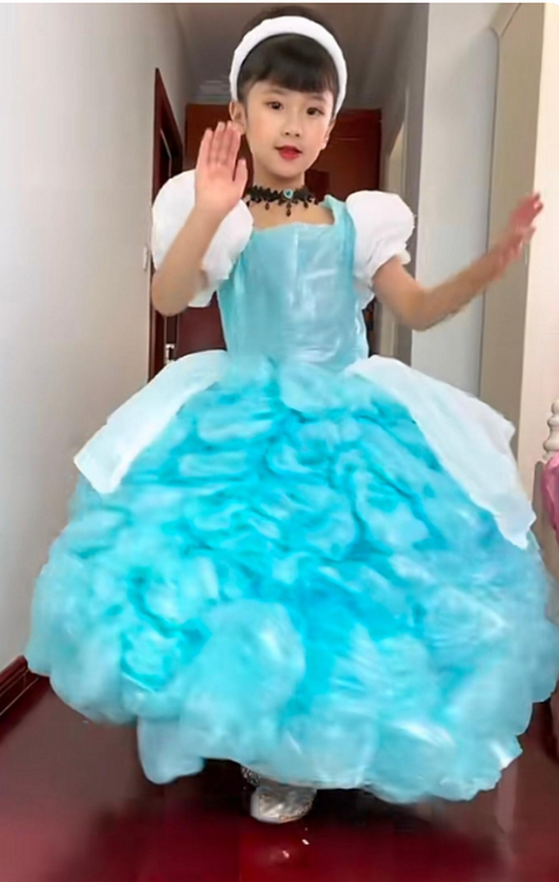 垃圾袋做的迪士尼公主裙