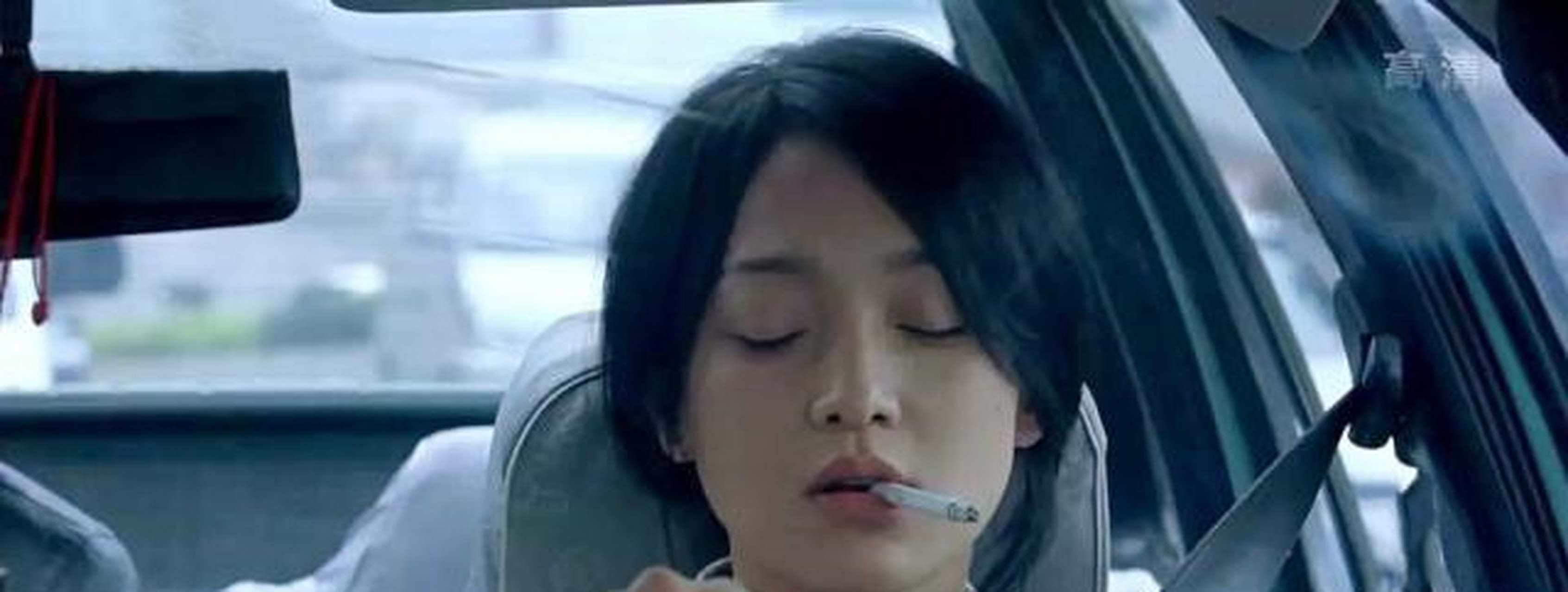 10张电影里最美的女性抽烟镜头,你被谁震慑到?[观望]