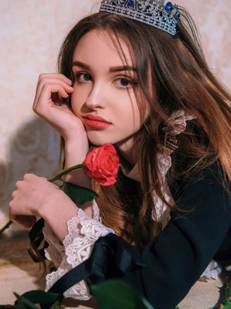 乌兹别克斯坦人间精灵karimova elina