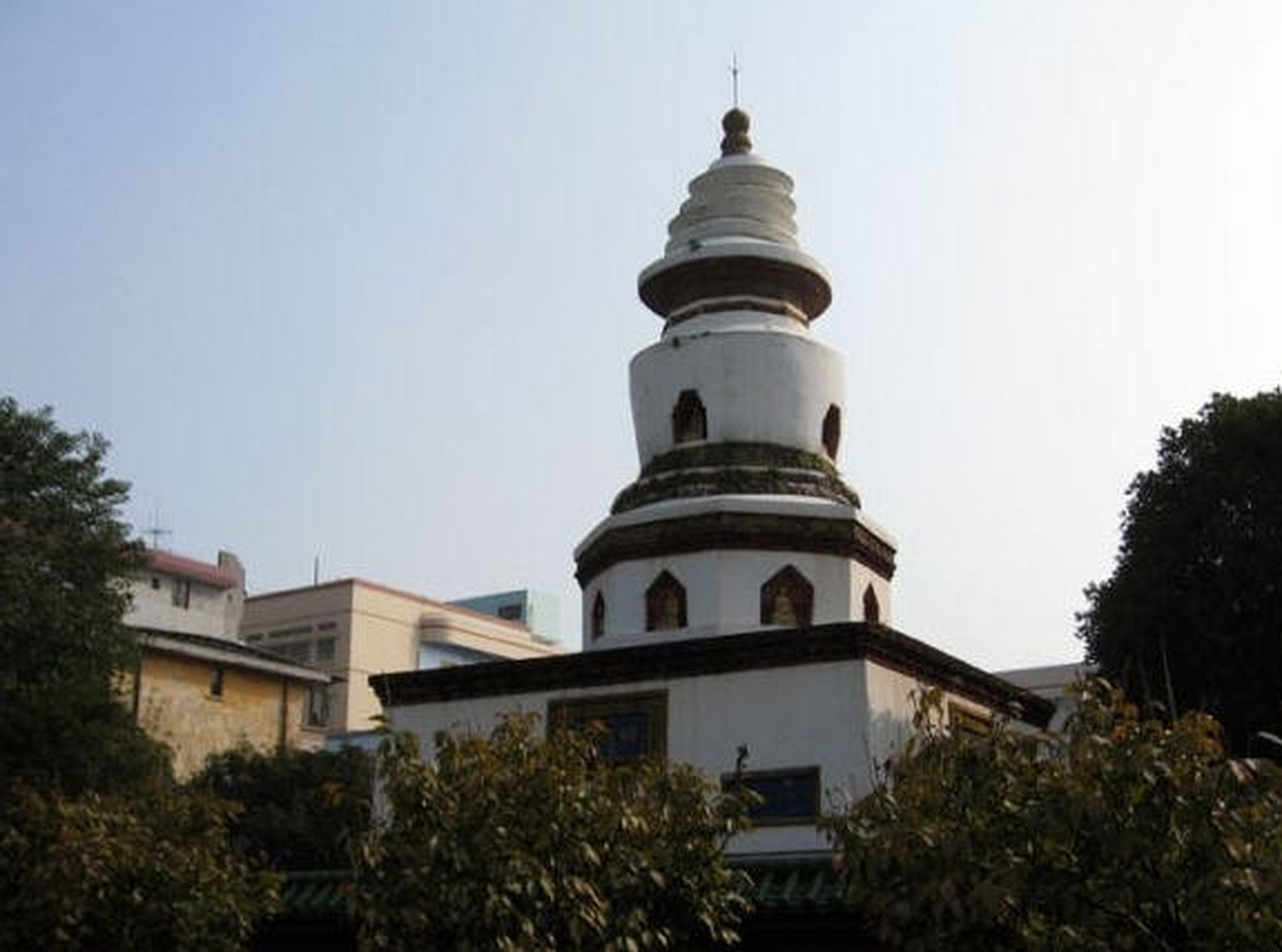 【桂林旅游小知识:桂林舍利塔】 1,桂林舍利塔位于桂林市民主路仁寿巷