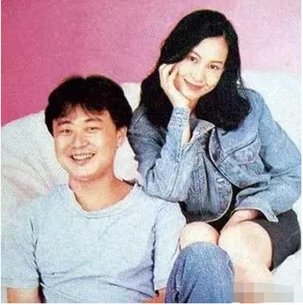 2005年,刘若英受邀来参加侯佩岑的一档节目,陈升破天荒地也去了.