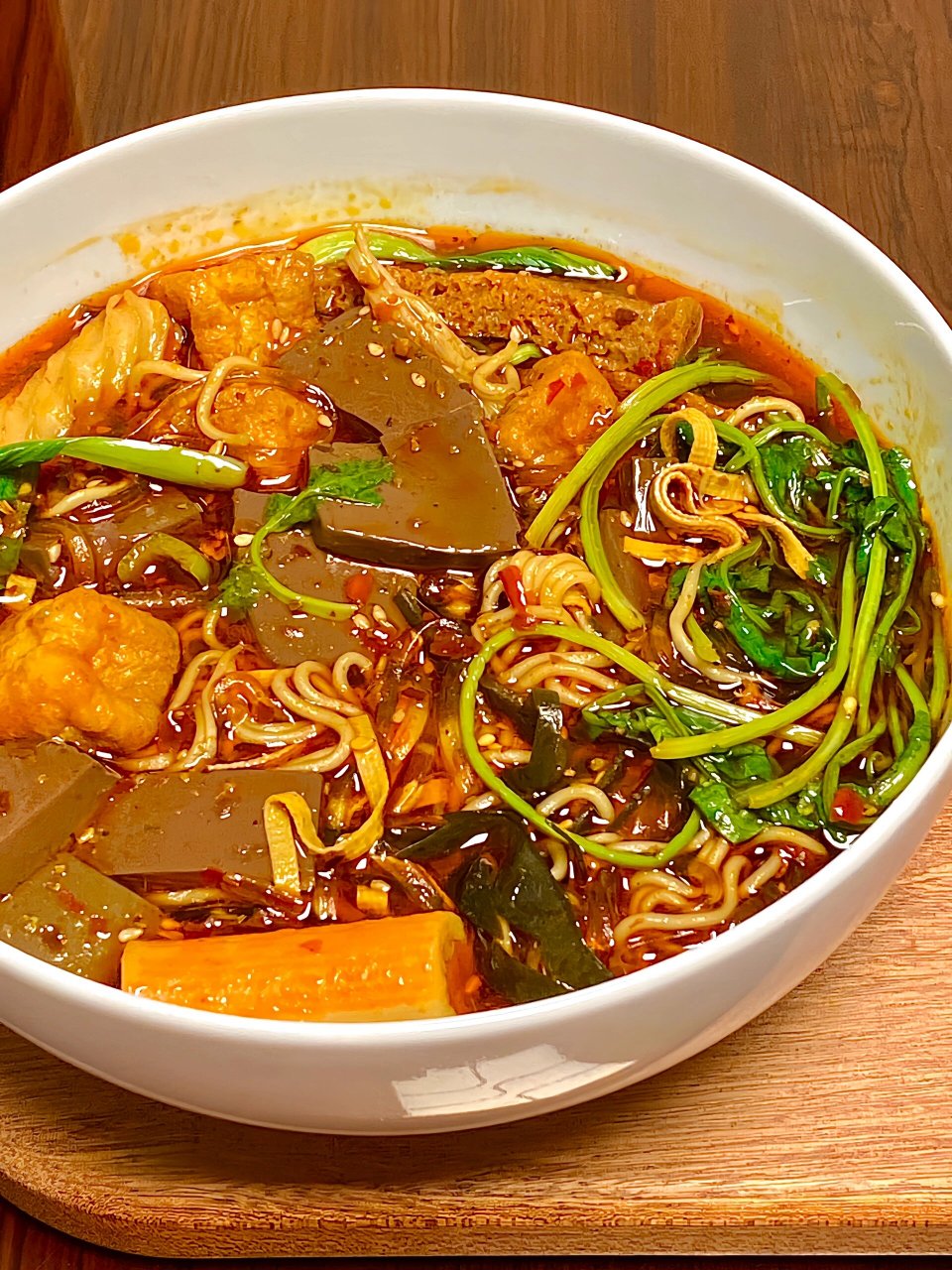 麻辣烫配方真绝 	 昨天深夜刷到老式麻辣烫,馋到流口水,看了下做法还