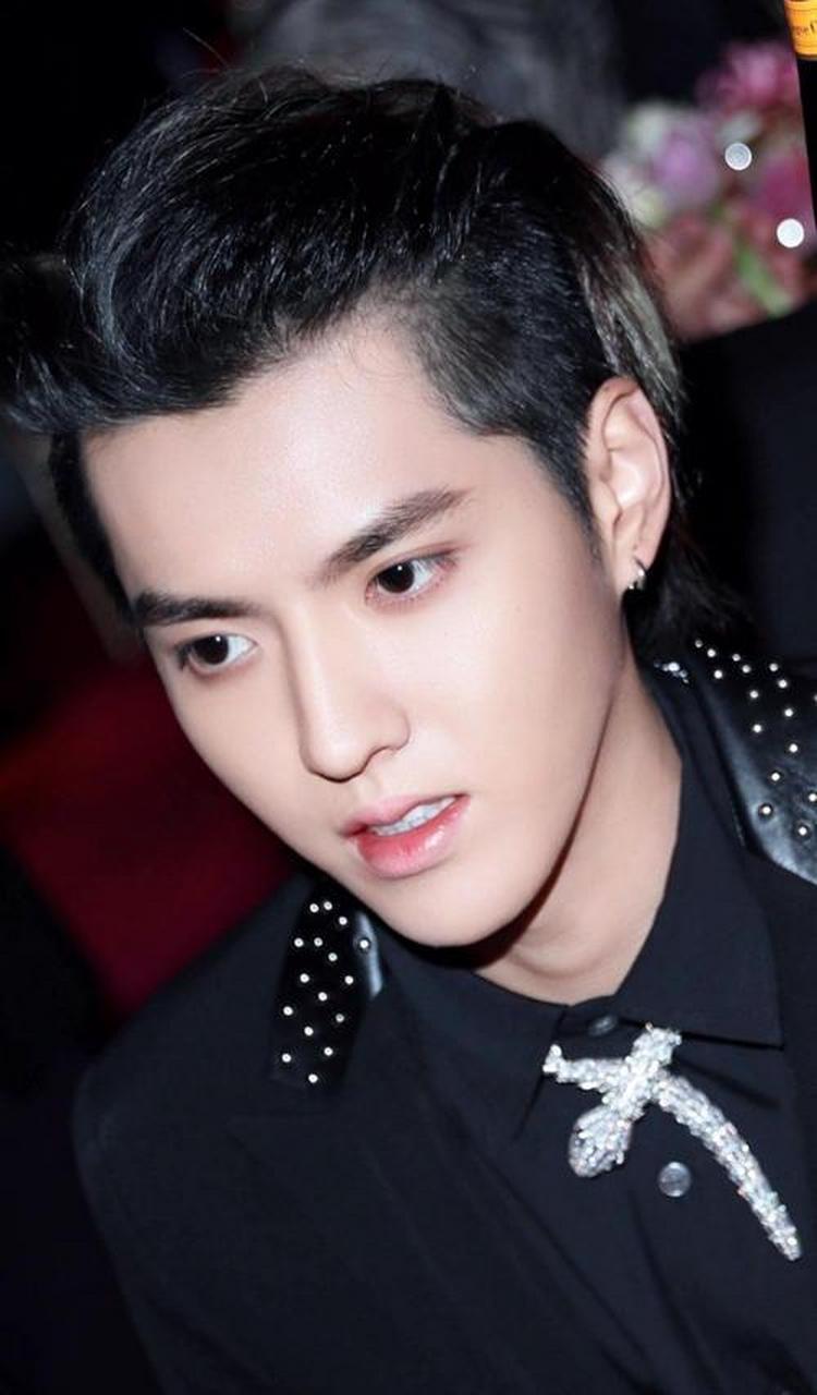 吴亦凡没有机会翻身了,资本不会再用他.