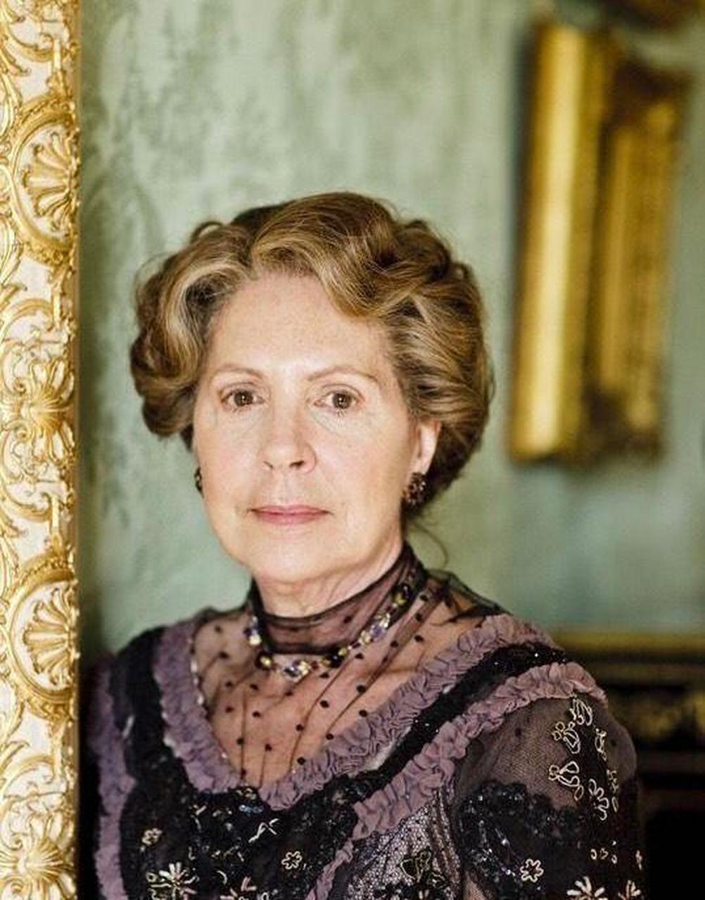 有个70岁的犹太老妇人,用300万跟银行行长打赌,赌行长屁股上有块纹身.