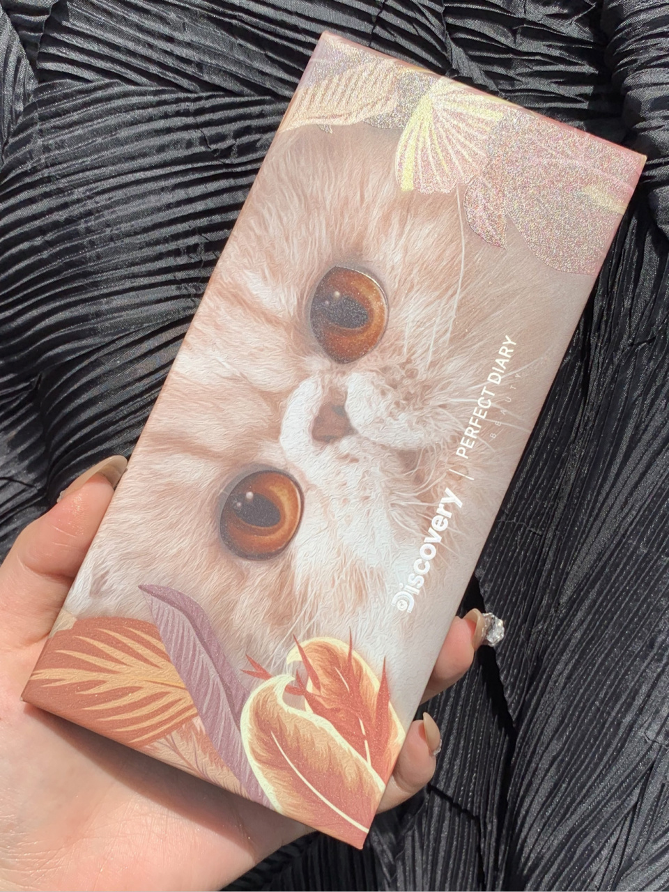 完美日记猫咪盘的配色咋就这么好看 大地摩卡棕也不挑人 单眼皮也