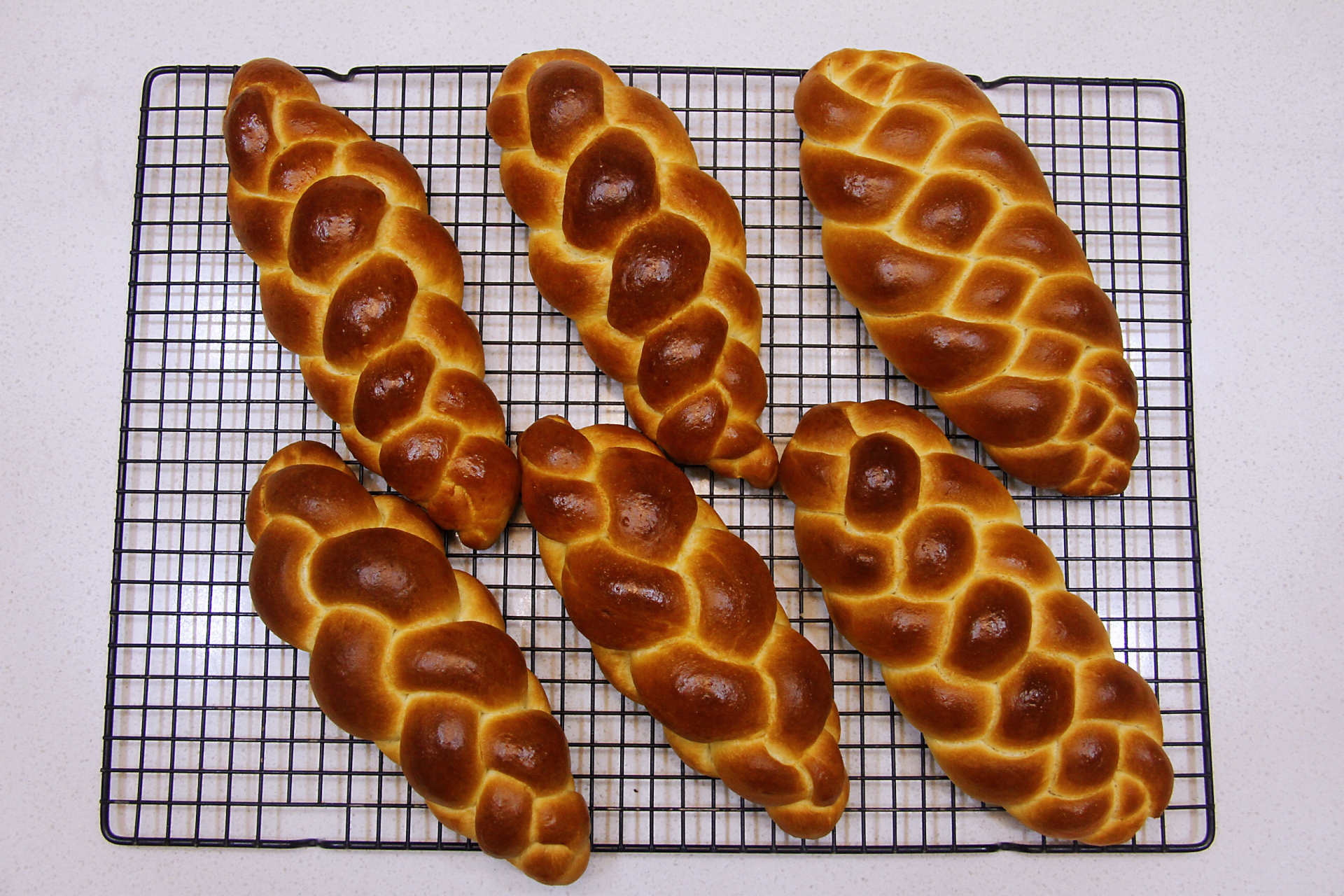 布里欧修辫子面包(4股辫)  布里欧修辫子面包的用料 王后高筋面粉