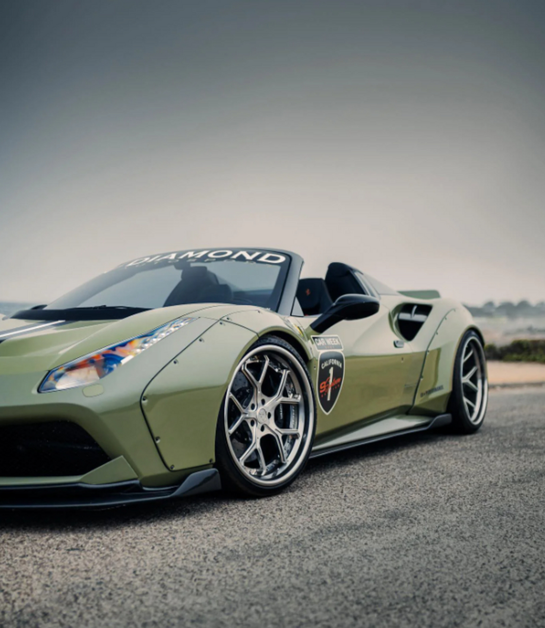 不一样的法拉利!lbwk宽体488!