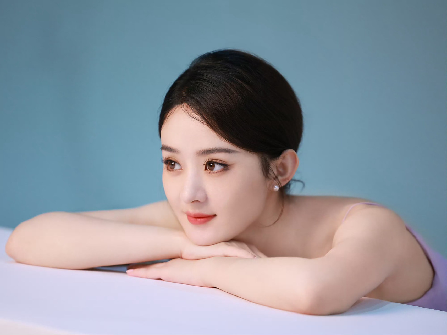 赵丽颖戴珍珠耳环的少女!