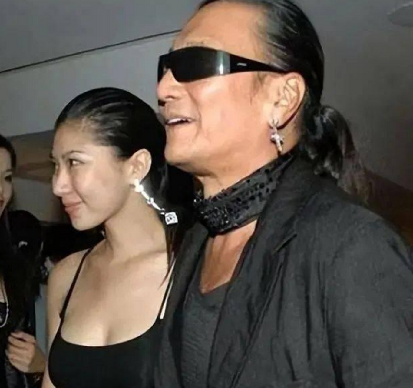 "爷孙恋"谢贤与小49岁的嫩女友coco热恋12年分手,给两千万 分手费.