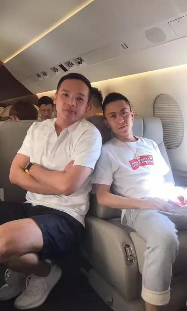 上天下海,探索宇宙,秦奋现在玩的是更高端的!