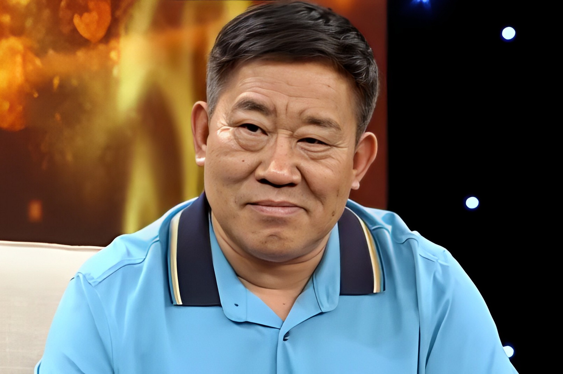 杜旭东这个名字可能很多人都不熟悉,但是看到他的照片就知道是他了!