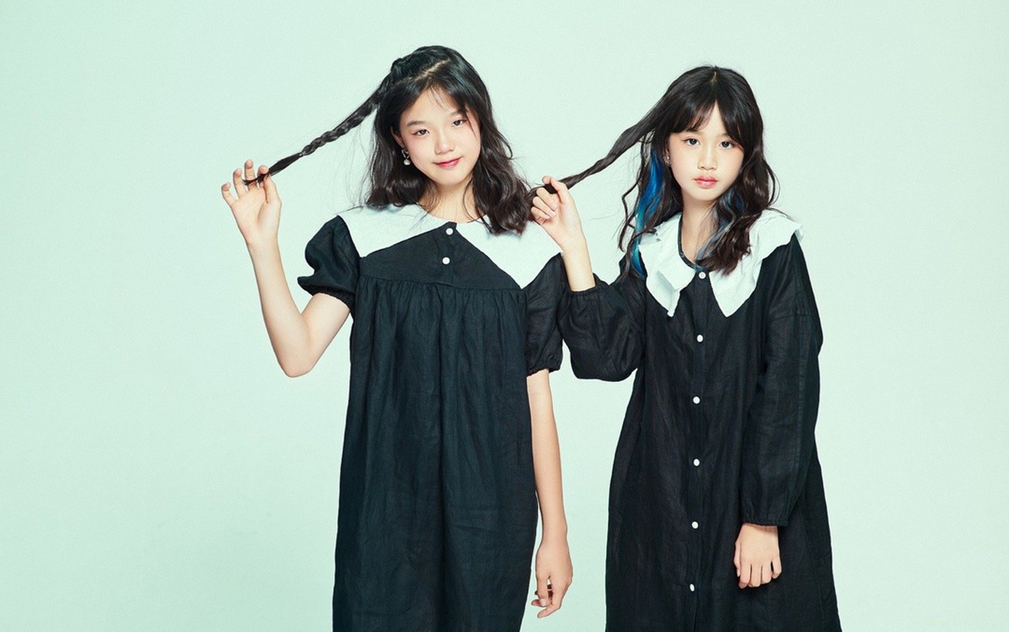 钟丽缇和张思捷,张凯琳,母女三人同框画报公开,妈妈保养得宜,二女儿