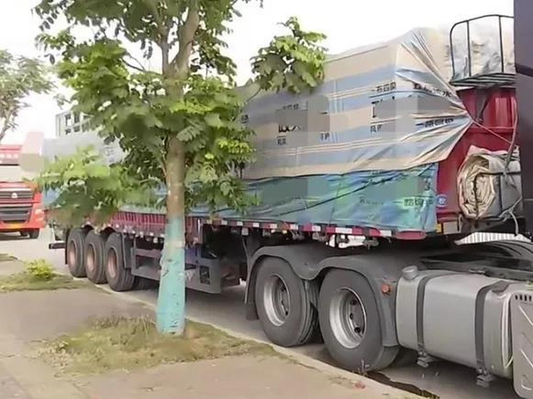 13米半挂车,从甘肃张掖拉一车土豆34吨,到海口3000公里运费16000,油耗