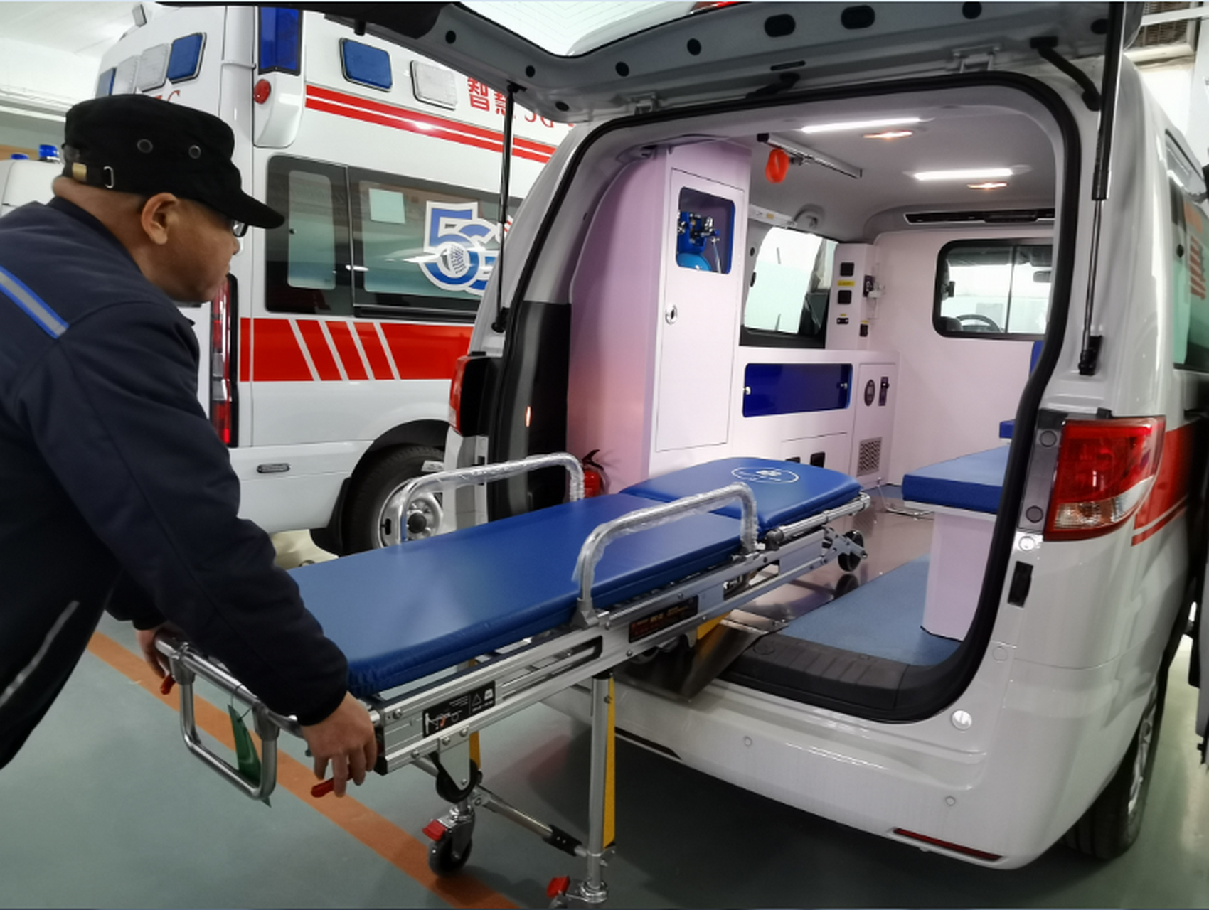 众铠牌救护车#江淮瑞风m4,车型参数!