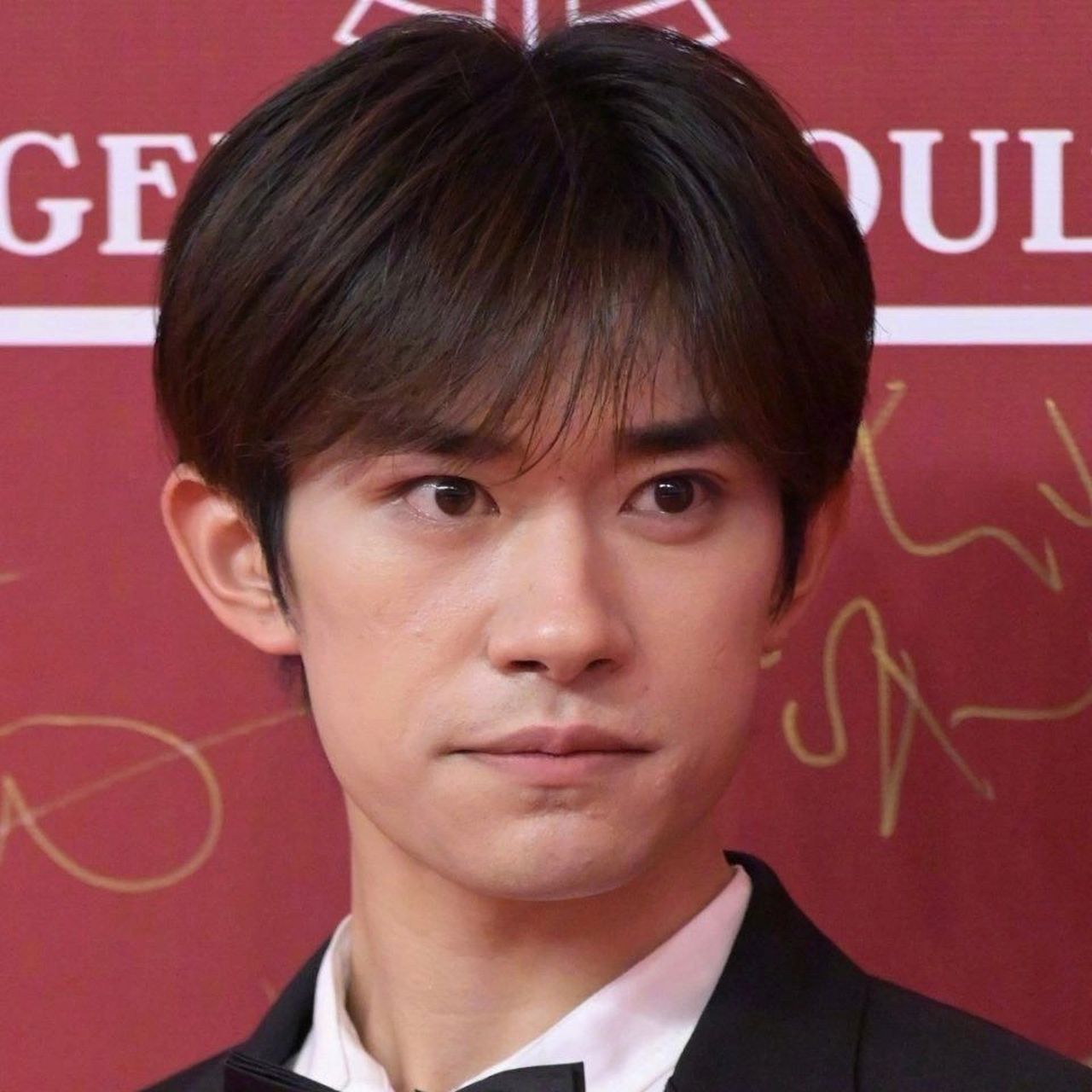 男明星怼脸生图|上海电影节红毯