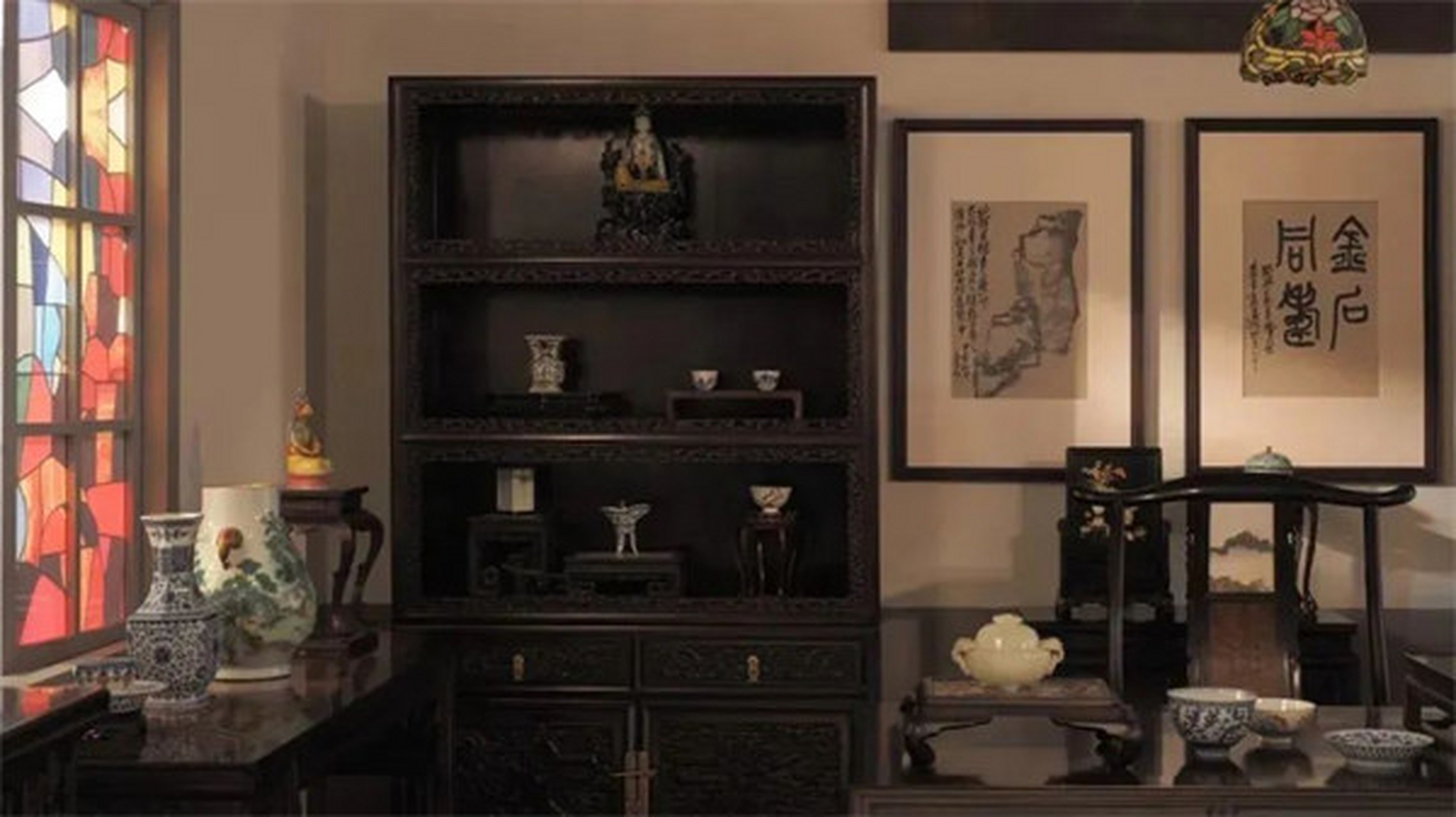 上海明轩「一间屋」的中式书房,是一个难得的东方艺术瑰宝.