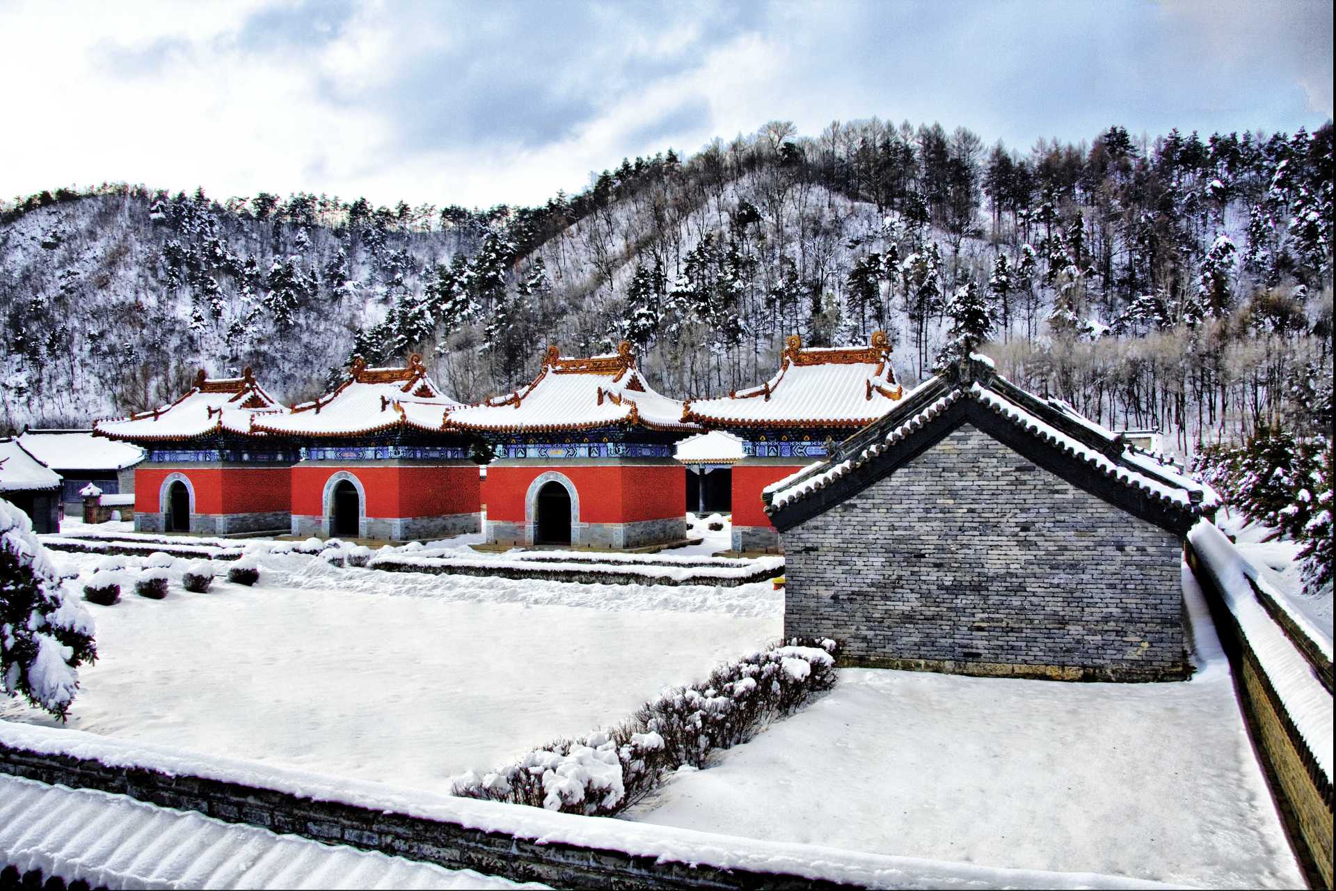 网红打卡地辽宁杠杠滴# 【冬日清永陵】 #美好辽宁欢迎您# #振行侣