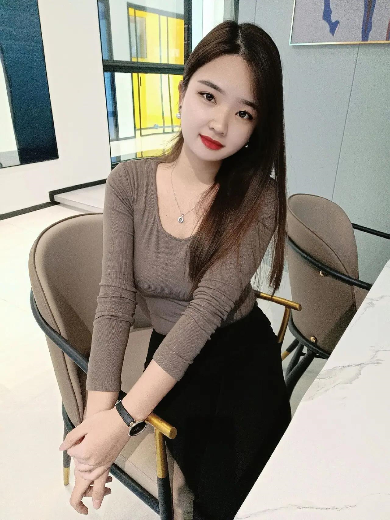 我跟表妹说她这脸肯定旺夫她还不信