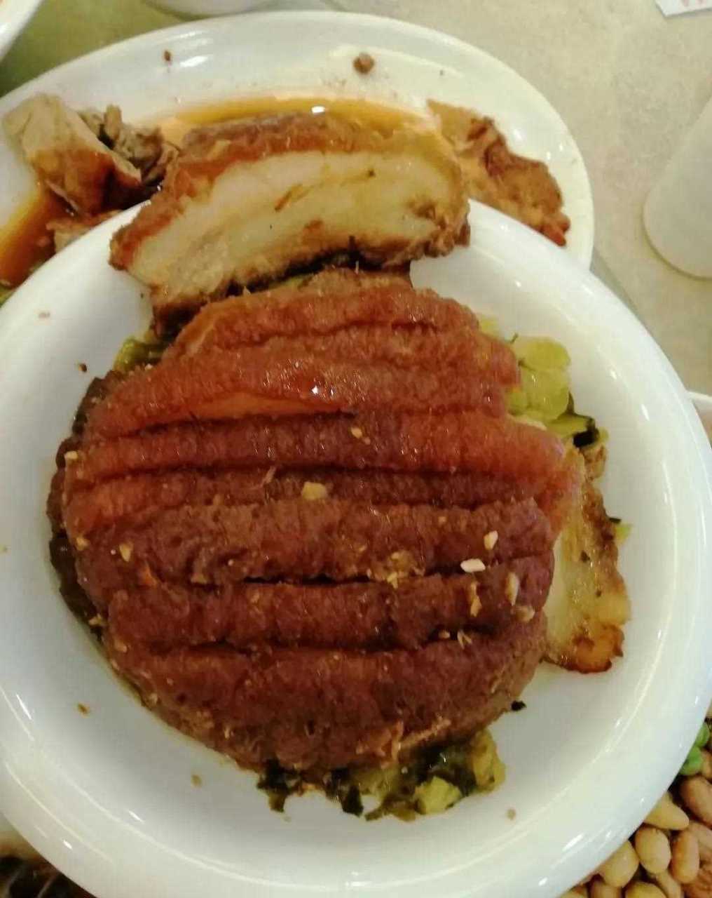 [国宝] 这是广东地区摆喜酒,看看这菜式怎么样?