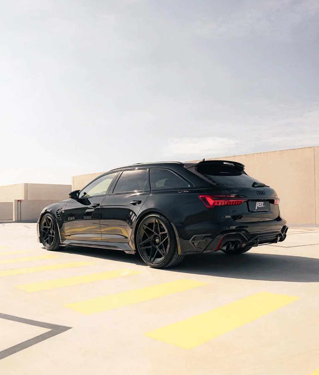 奥迪rs6 avant abt改装版:性能与外观的完美升级 abt奥迪rs6 avant