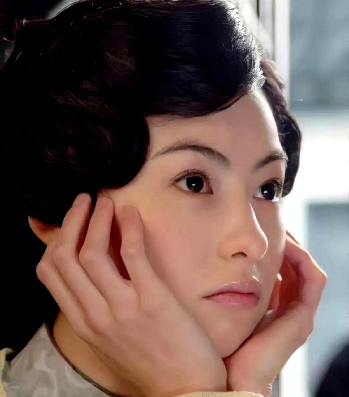 一般人难以驾驭张柏芝这样的眉毛.