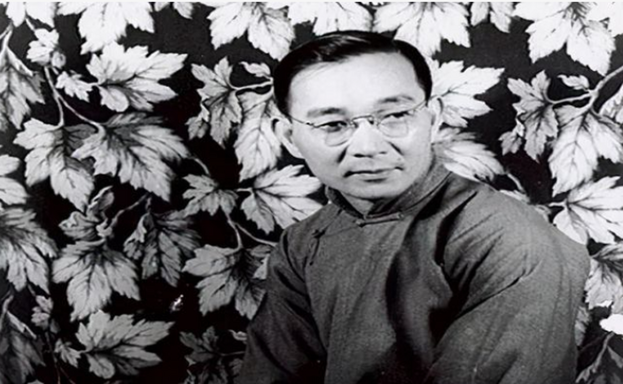 1921年,17岁的林语堂爱上柔情温婉的陈锦端,可他穷小子的身份不被陈父