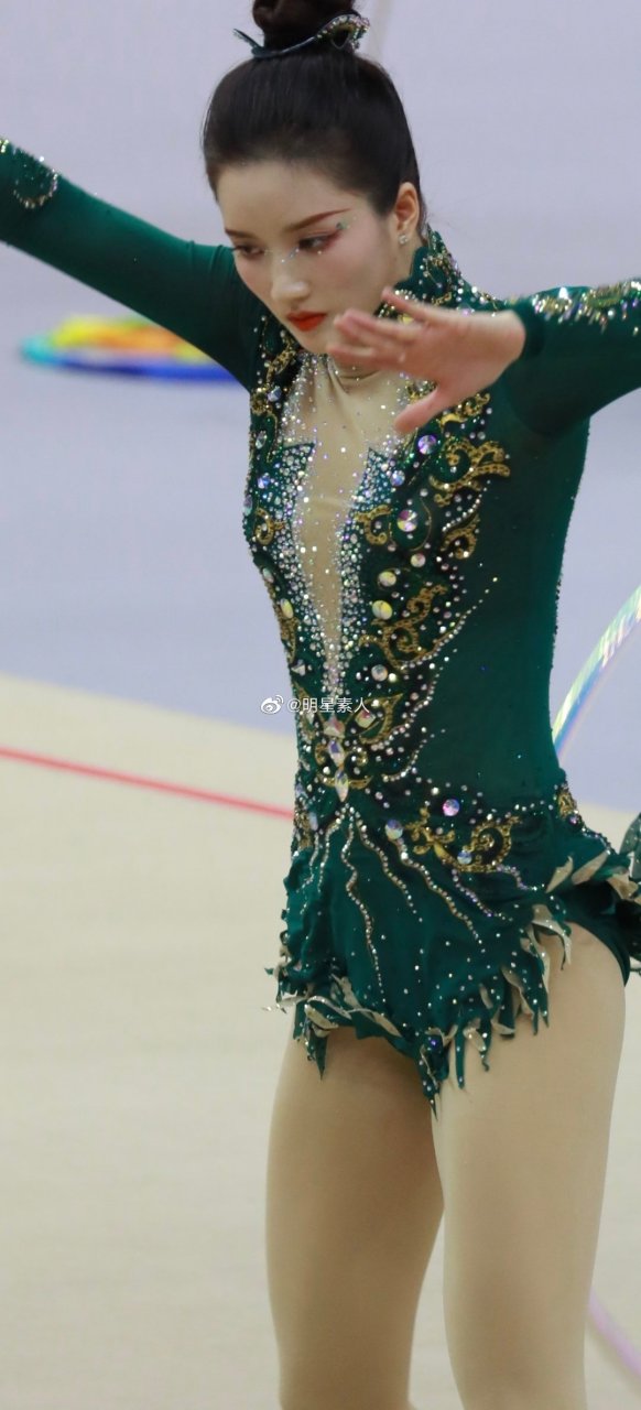 生图357 刘些宁舞蹈超清肉丝50p