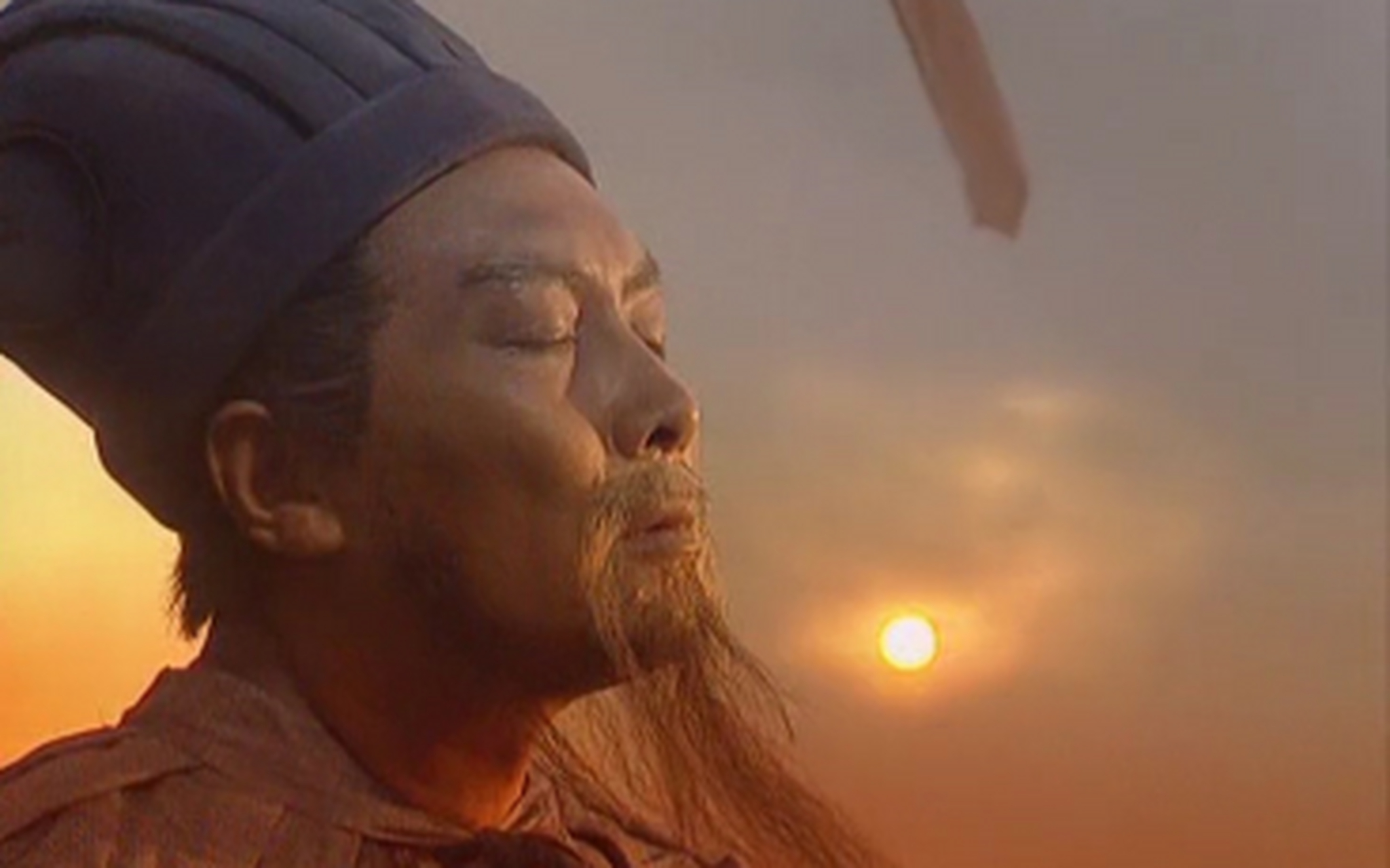 诸葛亮,初出茅庐的意气风发与病逝五丈原对比着看,该是多么悲凉,人生