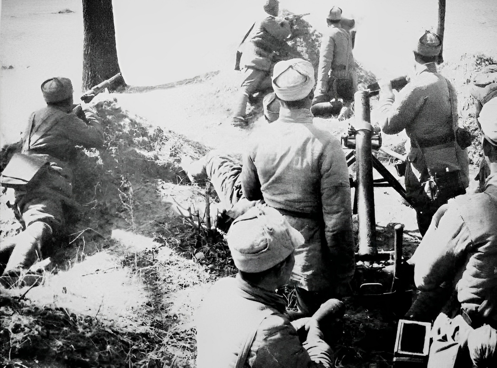 在监狱里,他让狱友用绳子勒死自己.他失败了.