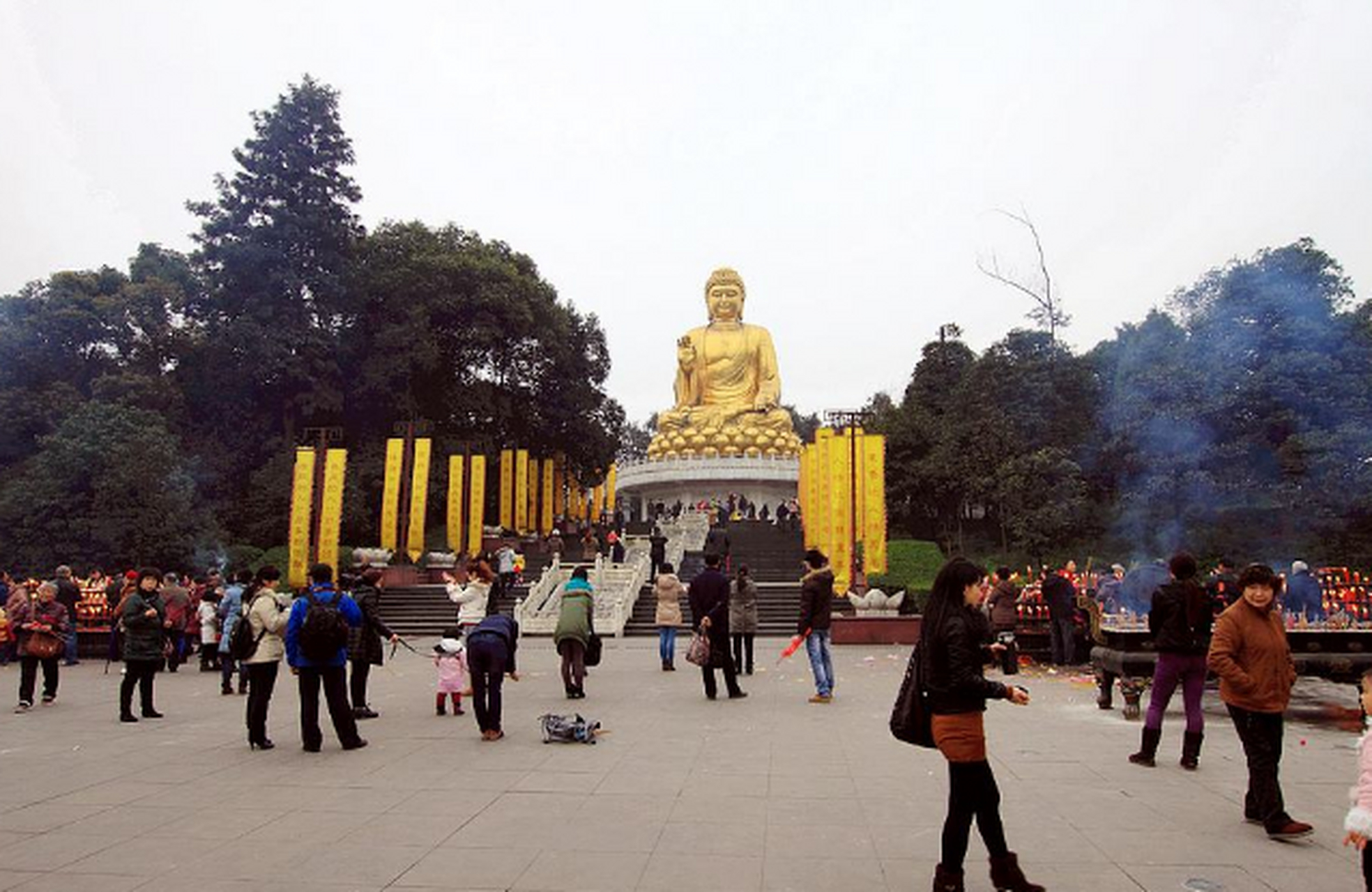 被称川东"古刹之冠,门票免费不输昭觉 这座华岩寺位于重庆九龙坡境内