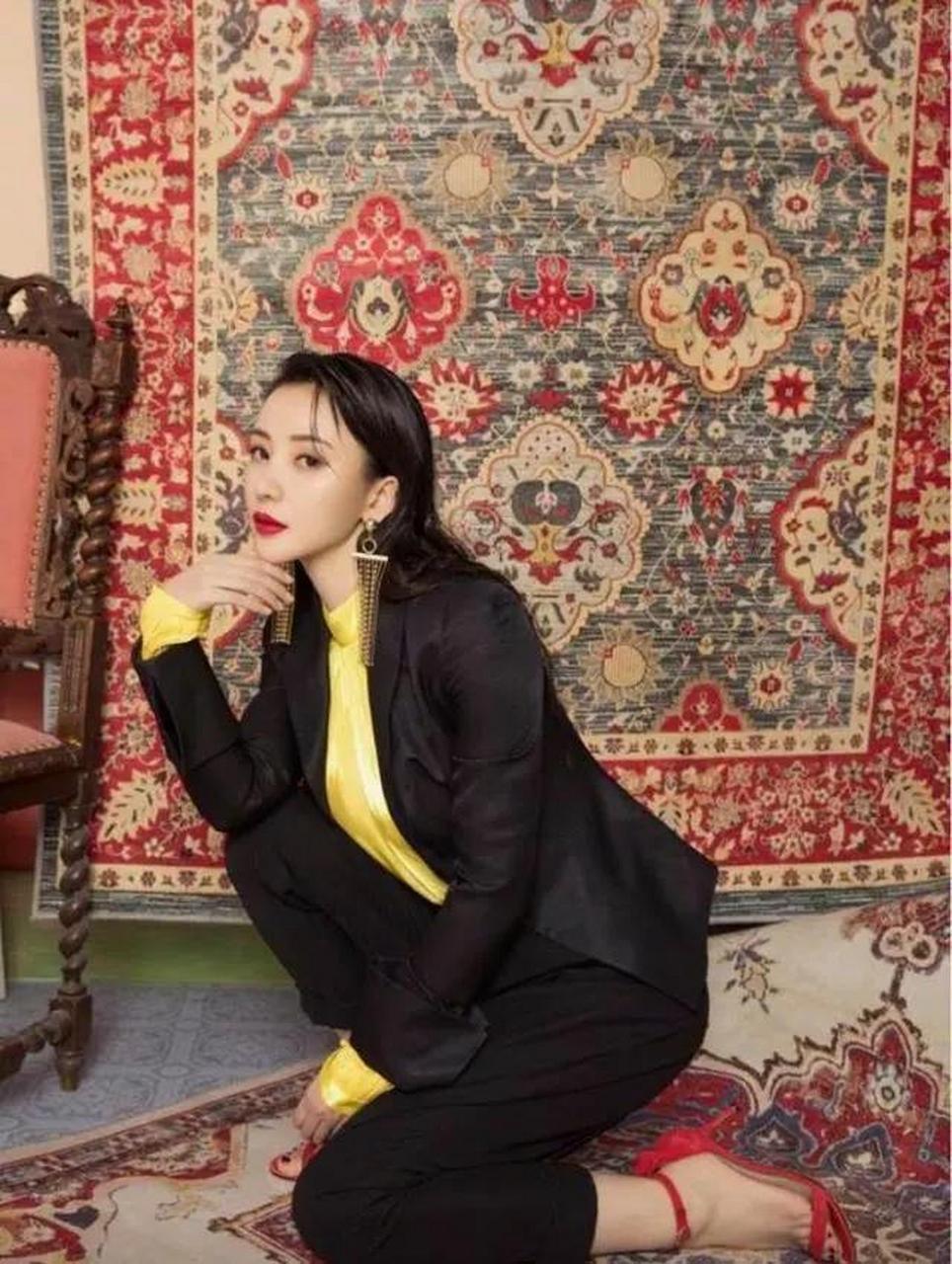 柳岩,旗袍装,性感知性