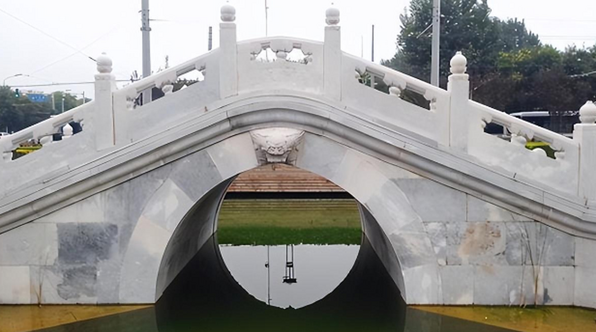 天桥的起源至今没有明确的说法,在中国天桥的种类众多,离我们历史最近