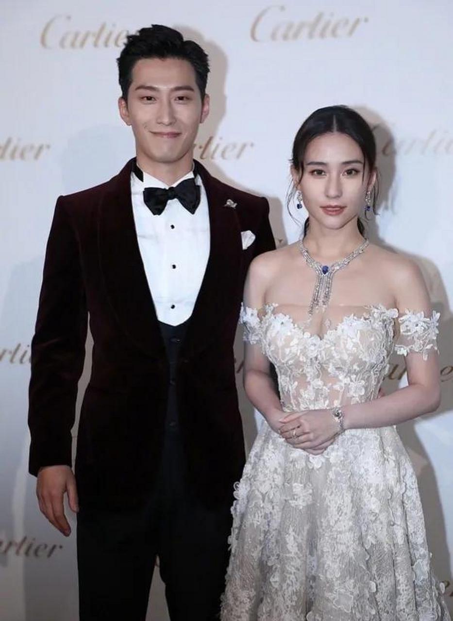 不婚主义的吴克群还是很招女孩喜欢,刚官宣的女友陈语安虽然比他的前